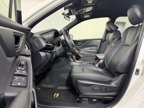 Used 2025 Subaru Forester Wilderness AWD/4WD image 4