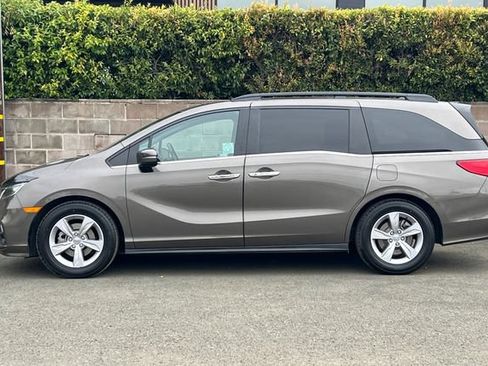Used 2020 Honda Odyssey EX-L image 9
