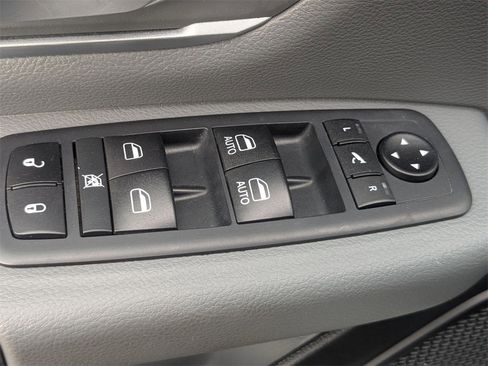 Used 2020 RAM 1500 Big Horn image 18