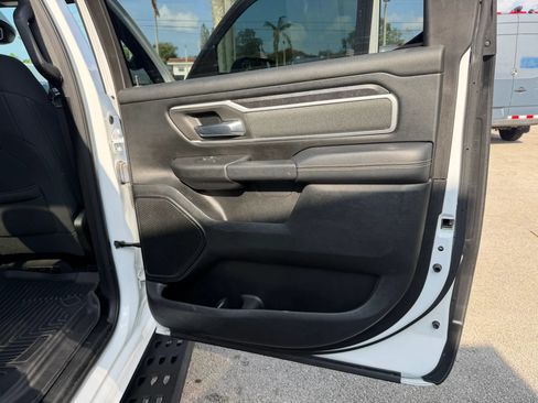 Used 2020 RAM 1500 Big Horn AWD/4WD image 16