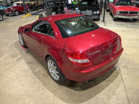 Used 2005 Mercedes-Benz SLK 350 image 28
