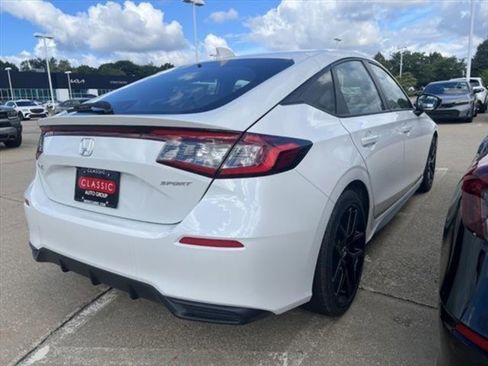 New 2025 Honda Civic Sport image 4