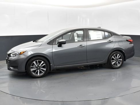 New 2025 Nissan Versa SV w/ Trunk Package image 4