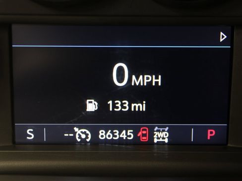 Used 2022 Chevrolet Silverado 1500 RST image 14