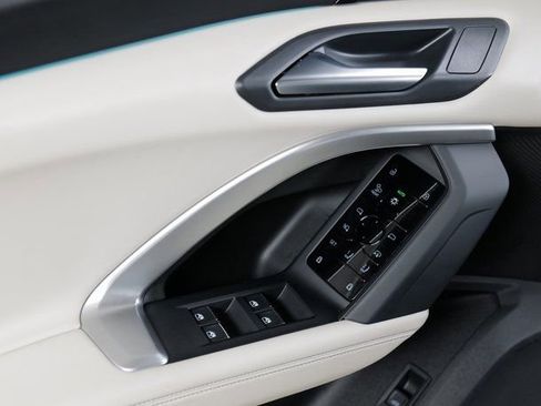 Certified 2025 Audi Q5 Premium Plus w/ Premium Plus image 25