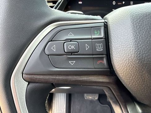 New 2026 Jeep Grand Cherokee L Limited AWD/4WD image 30