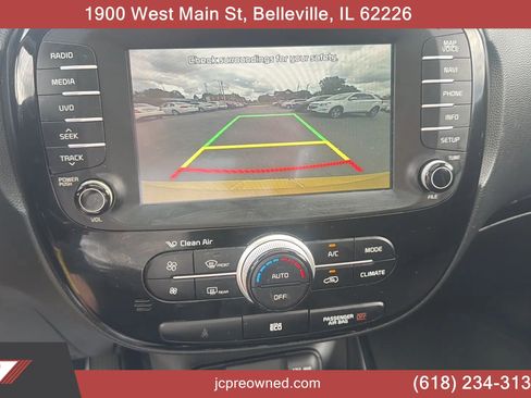 Used 2015 Kia Soul ! w/ Sun & Sound Package FWD image 15
