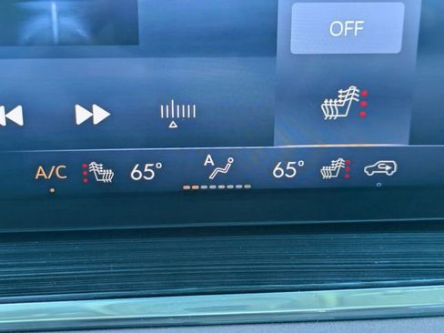 Used 2025 Buick Envision Sport Touring AWD/4WD image 26