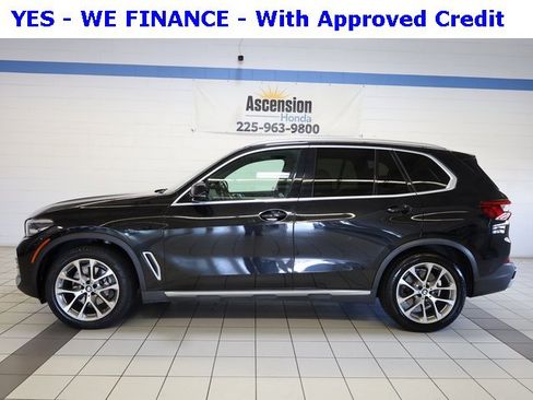 Used 2019 BMW X5 xDrive40i w/ Premium Package 2 image 3