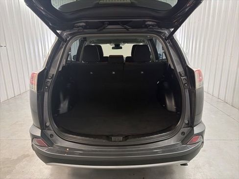 Used 2018 Toyota RAV4 XLE image 13