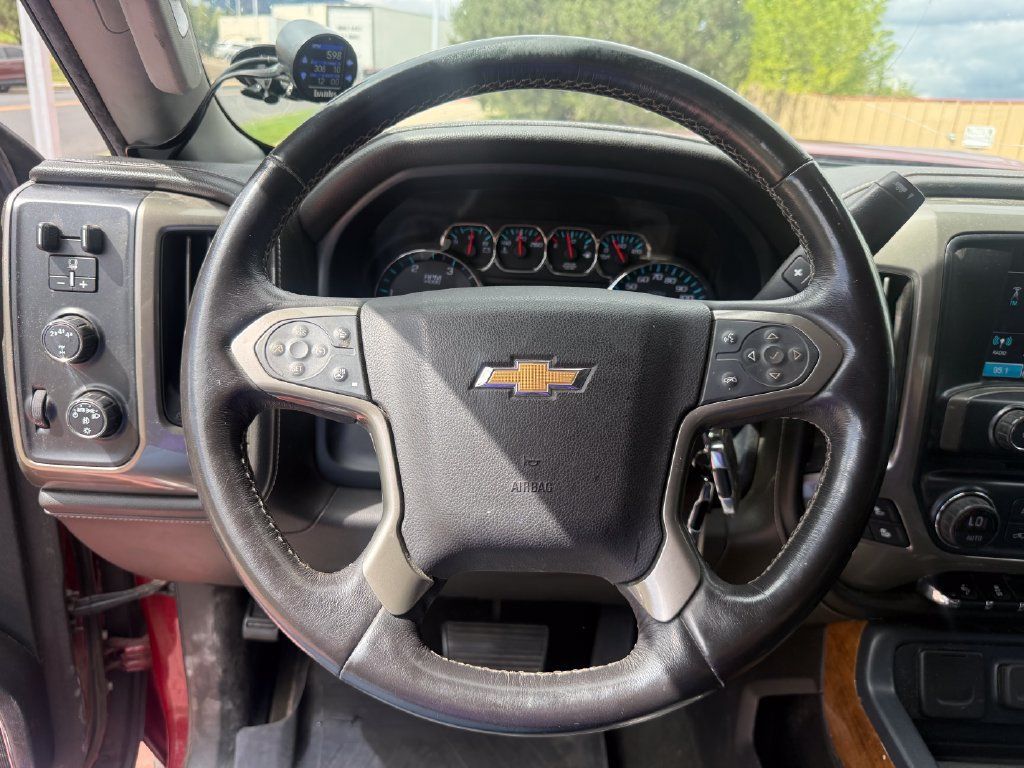 Used 2018 Chevrolet Silverado 2500 High Country w/ Duramax Plus Package AWD/4WD image 13