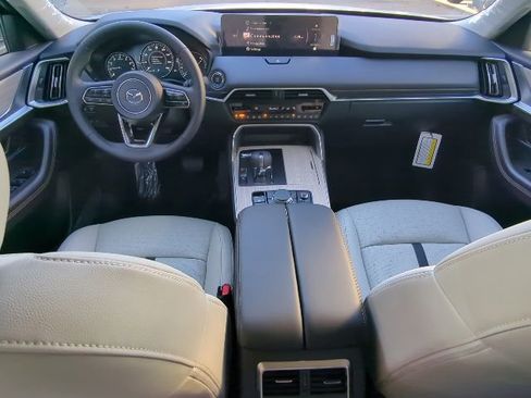 Used 2026 MAZDA CX-90 3.3 Turbo w/ Preferred Package AWD/4WD image 5