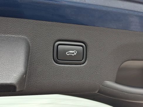 Used 2023 Kia Sportage X-Line w/ X-Line Premium Package AWD/4WD image 32