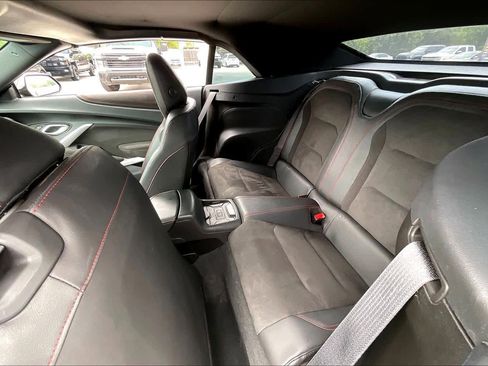Used 2023 Chevrolet Camaro ZL1 RWD image 20