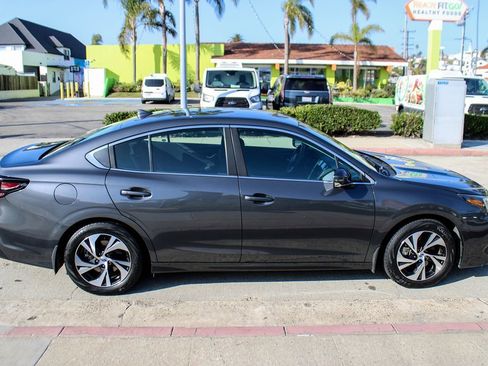 Used 2020 Subaru Legacy Premium image 7