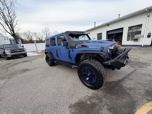 Used 2017 Jeep Wrangler Unlimited Sport w/ Quick Order Package 24S image 7