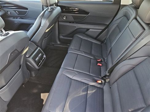 New 2026 Lincoln Nautilus Reserve w/ Jet Appearance Package image 28