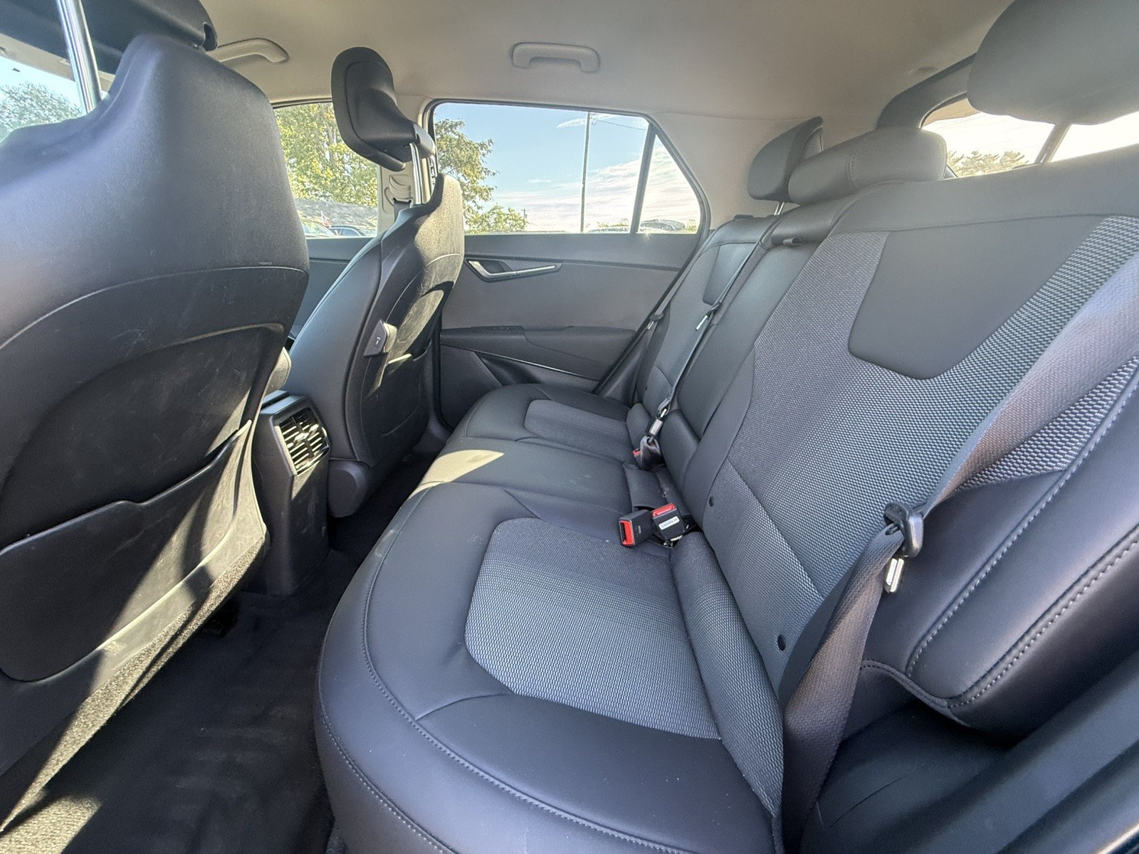 Used 2024 Kia Niro Wind w/ Wind Preserve Package FWD image 22
