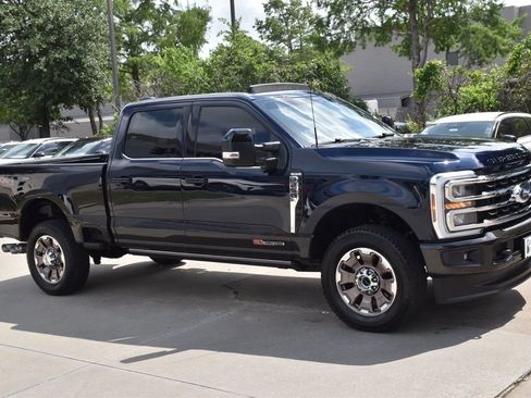 Certified 2025 Ford F250 King Ranch AWD/4WD image 5