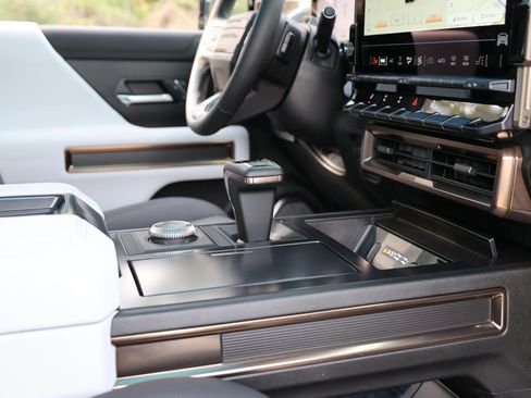 Used 2024 GMC Hummer EV 3X w/ Omega Edition image 54