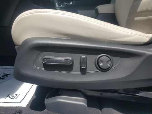 Used 2024 Honda CR-V EX-L image 18