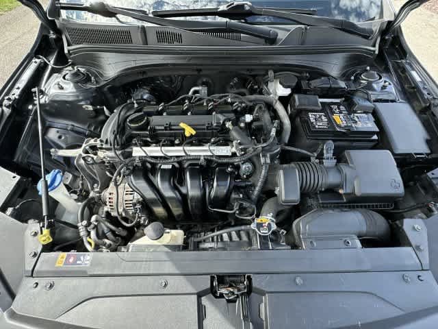 Used 2021 Kia Forte LXS FWD image 23