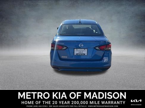 Used 2021 Nissan Versa S image 5