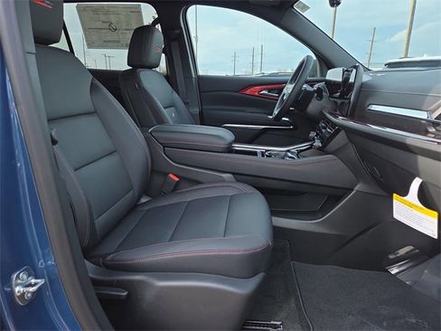 New 2026 Chevrolet Traverse Z71 w/ Driver Confidence Package image 16