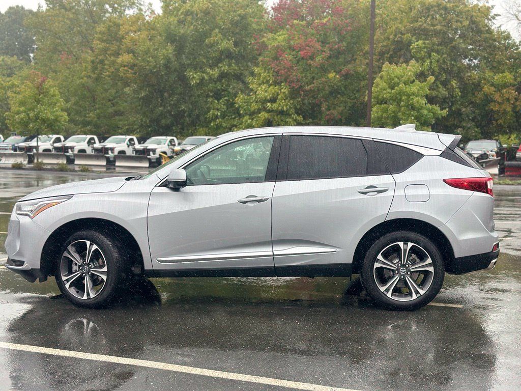 Used 2026 Acura RDX w/ Technology Package AWD/4WD image 3