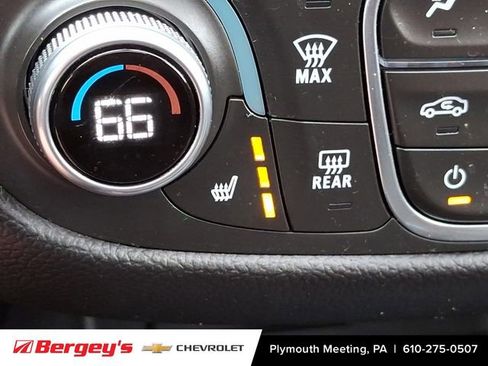 Certified 2024 Chevrolet Equinox RS AWD/4WD image 27