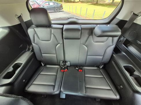 Used 2025 Kia Telluride S AWD/4WD image 15