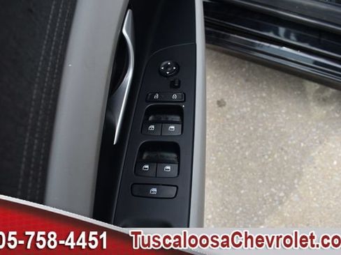 Used 2025 Hyundai Elantra Limited FWD image 19