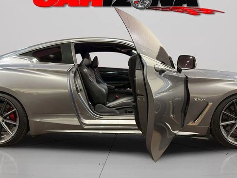 Used 2017 INFINITI Q60 Red Sport 400 image 17