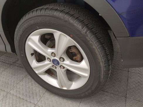 Used 2015 Ford Escape SE FWD image 31