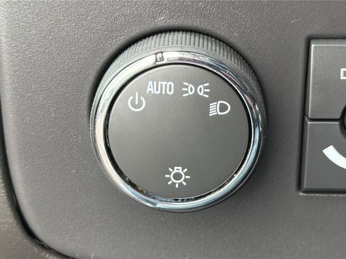 Used 2024 Chevrolet Express 2500 w/ Driver Convenience Package image 16