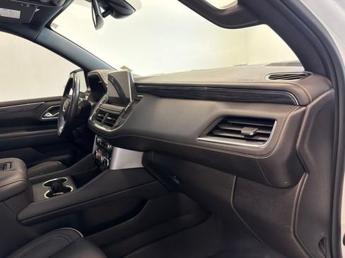 Used 2022 GMC Yukon SLT w/ SLT Premium Package AWD/4WD image 44