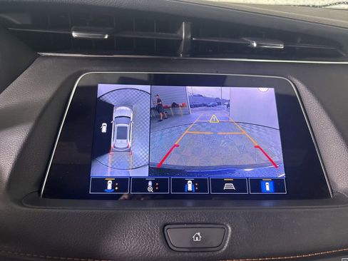 Used 2022 Cadillac XT4 Sport FWD image 13