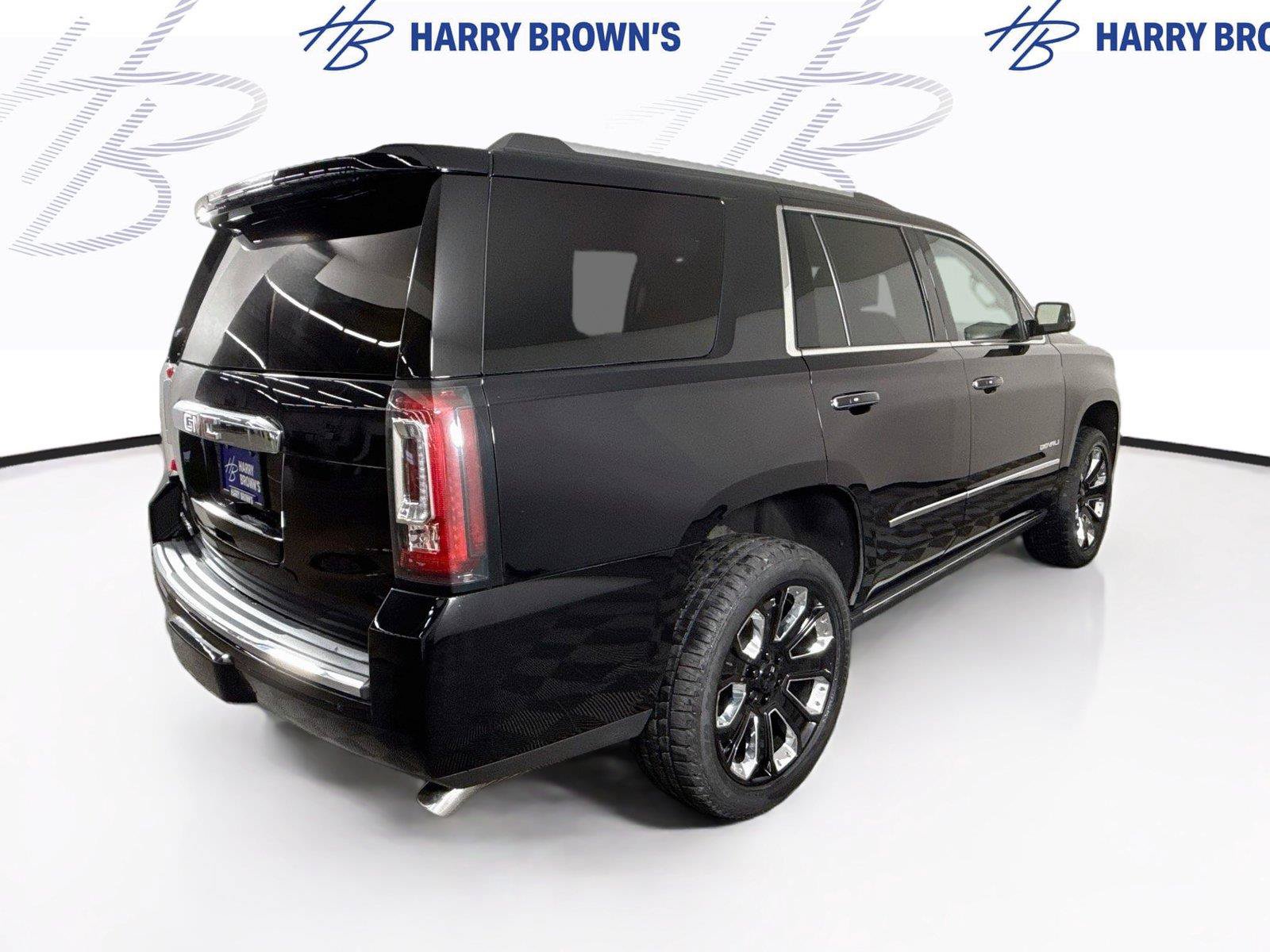Used 2019 GMC Yukon Denali w/ Denali Ultimate Package AWD/4WD image 30