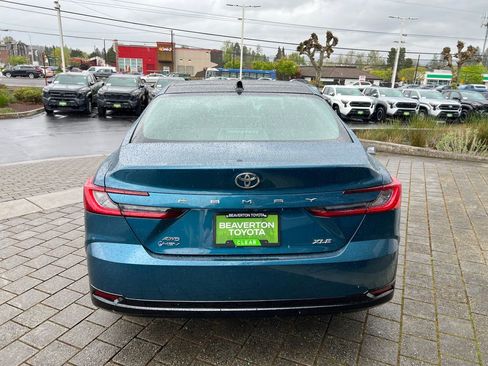 New 2026 Toyota Camry XLE image 4