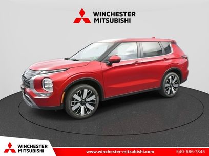 New 2025 Mitsubishi Outlander SE