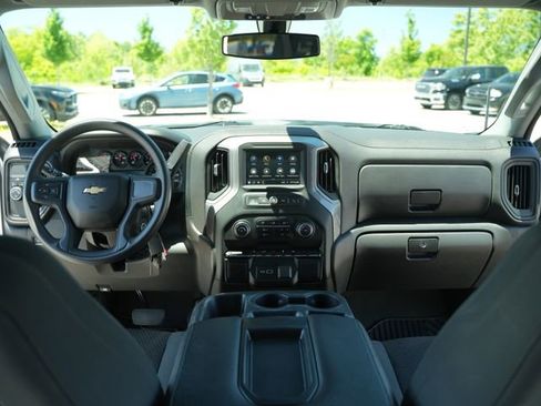 Used 2022 Chevrolet Silverado 1500 Custom RWD image 24