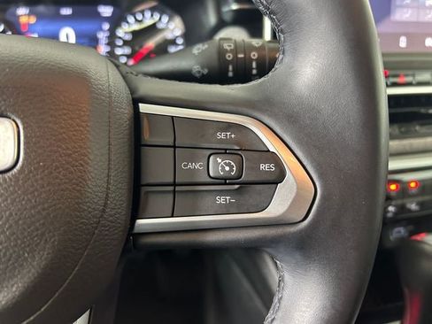 Used 2022 Jeep Compass Latitude AWD/4WD image 17