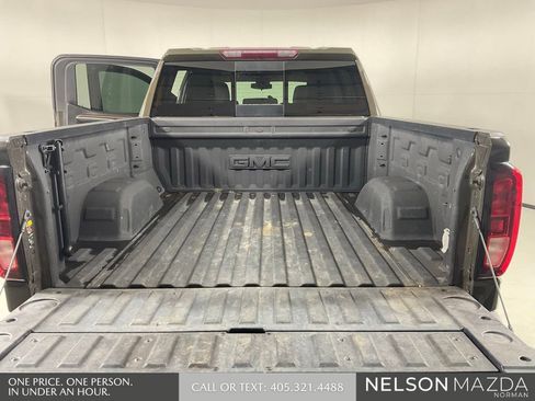 Used 2023 GMC Sierra 1500 Elevation w/ Elevation Premium Package AWD/4WD image 14