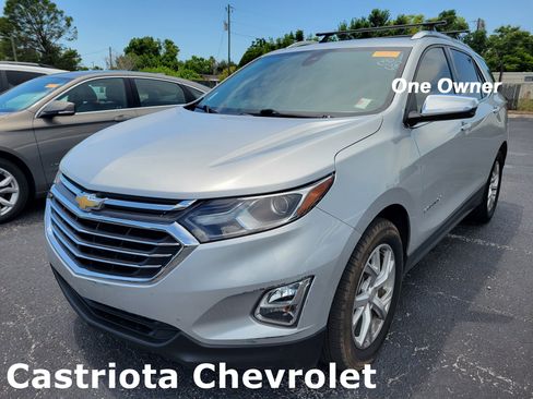 Used 2018 Chevrolet Equinox Premier FWD image 1
