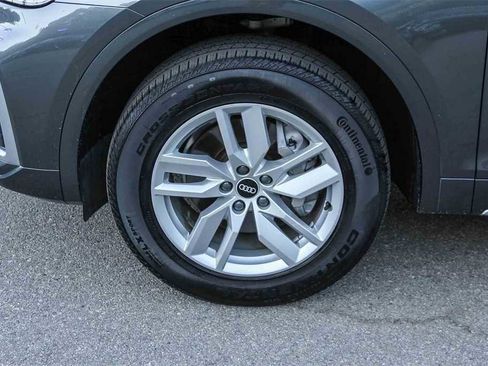 Used 2022 Audi Q5 2.0T Premium w/ Convenience Package image 9