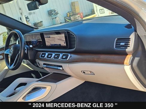 Used 2024 Mercedes-Benz GLE 350 4MATIC image 29