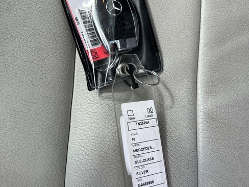 Used 2016 Mercedes-Benz GLE 400 4MATIC image 38