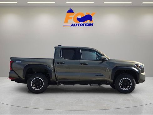 New 2026 Toyota Tacoma TRD Off-Road image 5