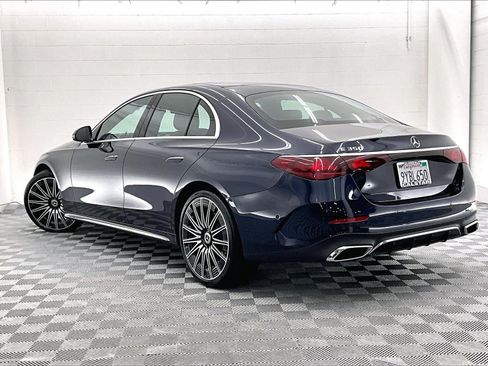 Used 2026 Mercedes-Benz E 350 Sedan image 10