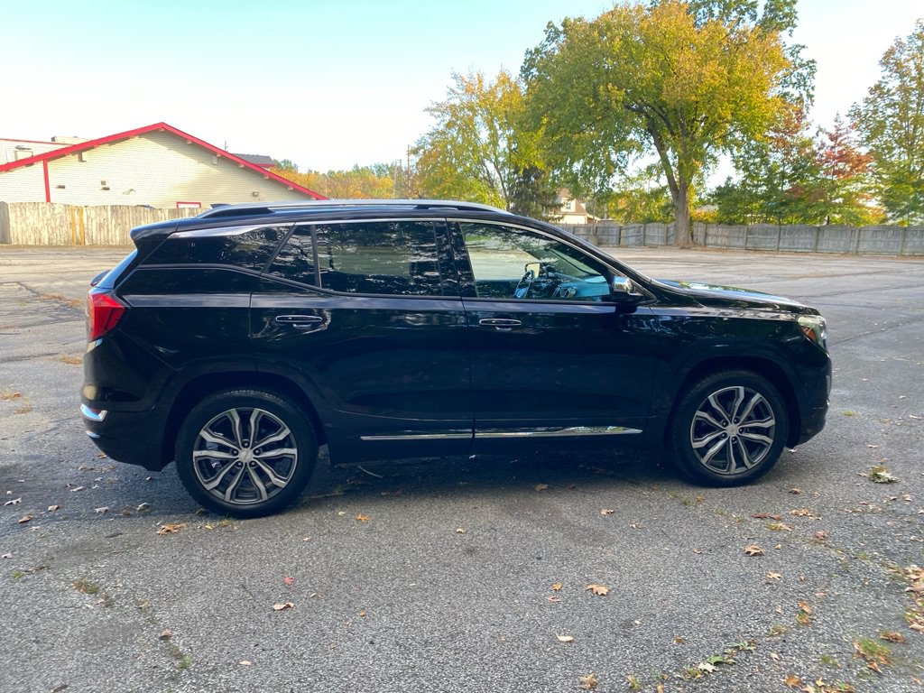 Used 2019 GMC Terrain Denali w/ Driver Alert Package II AWD/4WD image 6
